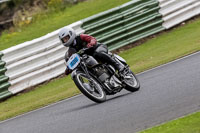 Vintage-motorcycle-club;eventdigitalimages;mallory-park;mallory-park-trackday-photographs;no-limits-trackdays;peter-wileman-photography;trackday-digital-images;trackday-photos;vmcc-festival-1000-bikes-photographs